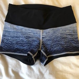 Lululemon ocean print running shorts!